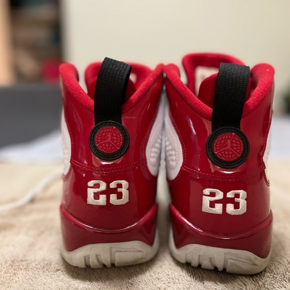 Retro 9 Jordan - Picture 2 of 4